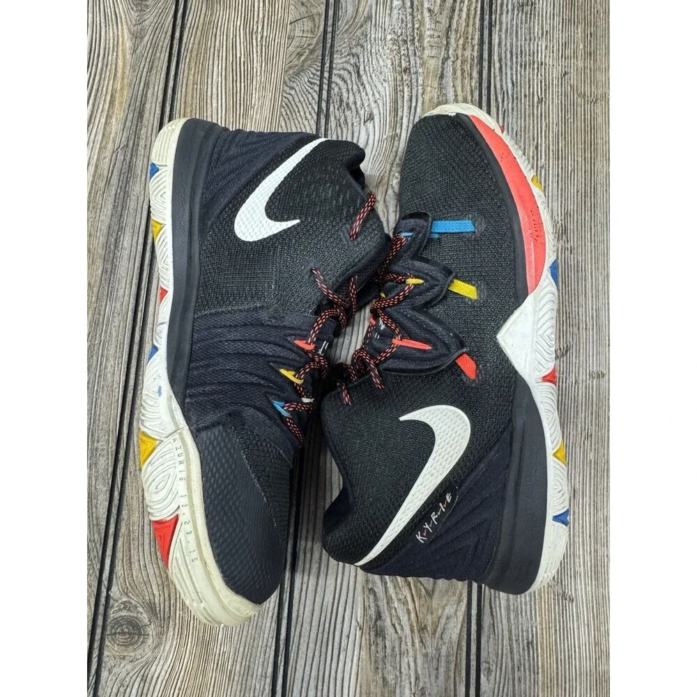 Nike Youth Size 3Y Kyrie Irving 5 Friends AQ2456-006 Multicolor